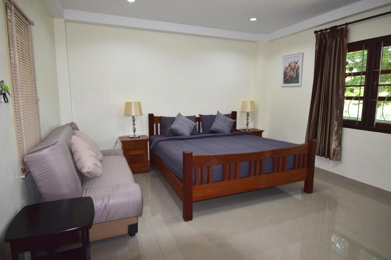 Kate House Bangsaphan سابان بانغ المظهر الخارجي الصورة