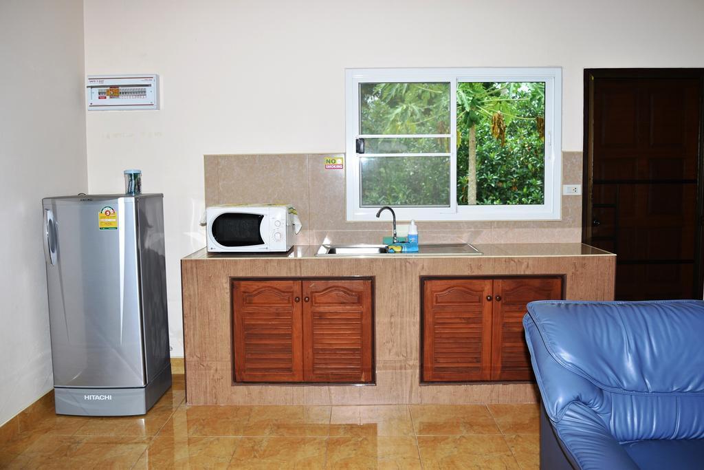 Kate House Bangsaphan سابان بانغ المظهر الخارجي الصورة