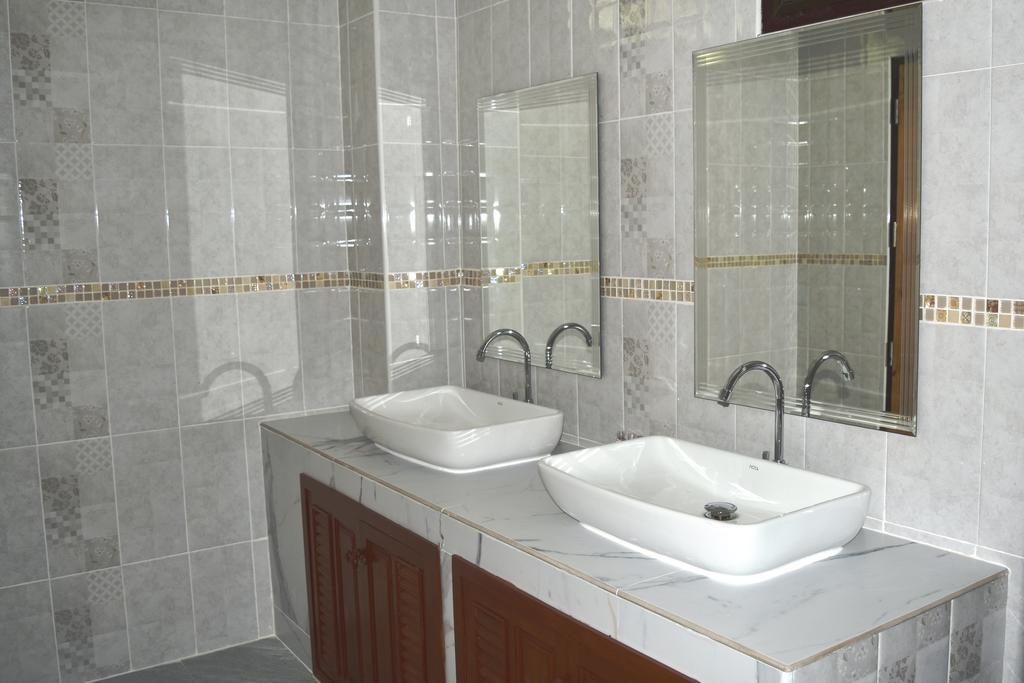 Kate House Bangsaphan سابان بانغ المظهر الخارجي الصورة