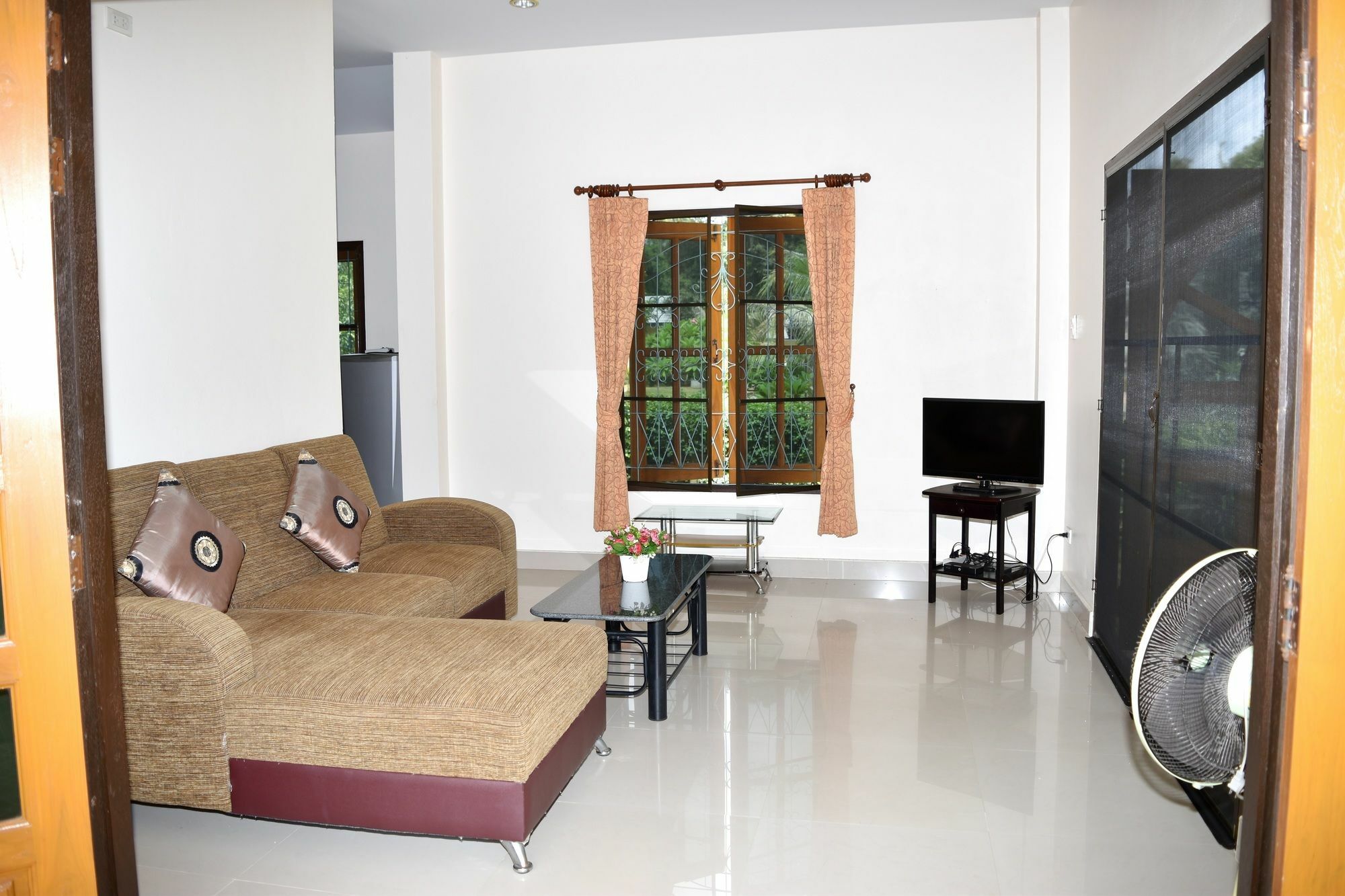 Kate House Bangsaphan سابان بانغ المظهر الخارجي الصورة
